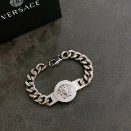 Picture of Versace Bracelet _SKUVersacebracelet12cly3316743